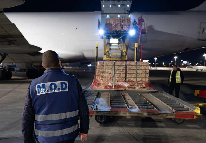 מבצע 'שאגת הארי' הרכבת האווירית של משרד הביטחון מתרחבת 9.3.26 3